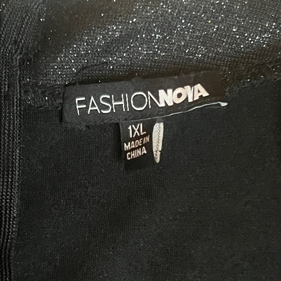 Elegant and Sexy Black Long Sleeve Dress Mesh and Glitter with Stretch sz 1X - Picture 2 of 11